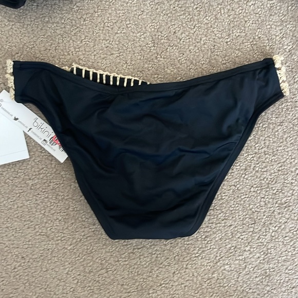 Black and Cream Crochet Bikini Set by bikini lab NWT
Top L Bottoms M - Picture 6 of 6
